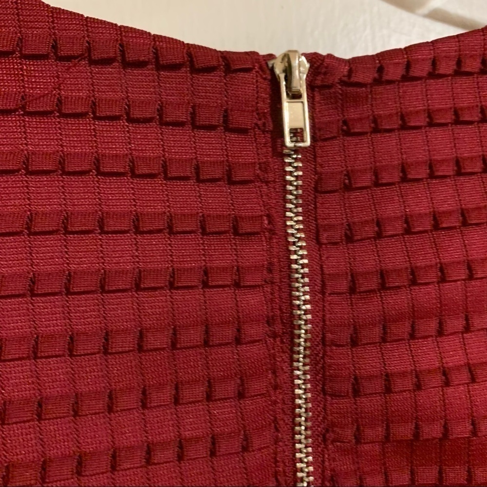 Eden Society Lalia Stitch Fix Red Textured Bell Sleeve Blouse. Size Medium. - Picture 8 of 10